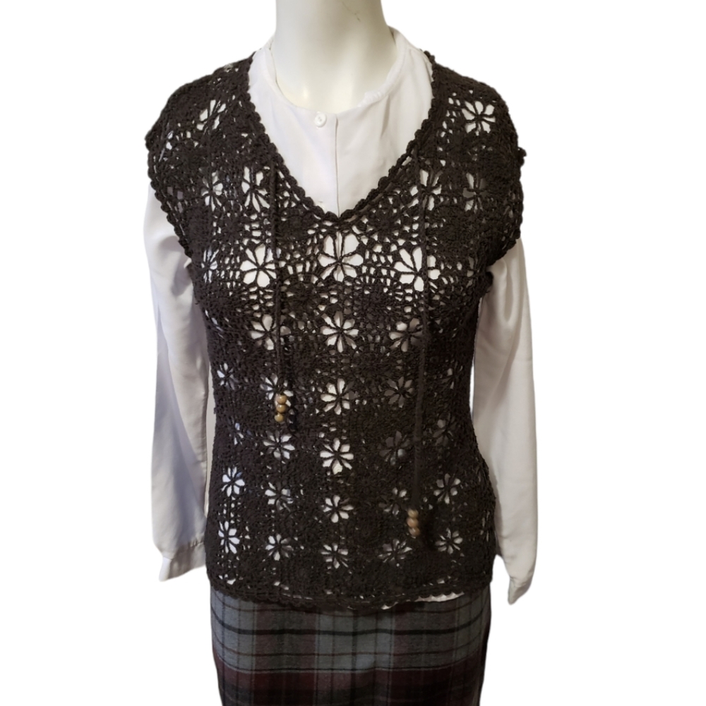 Blumind small gray brown crocheted floral v neck cotton swim cover